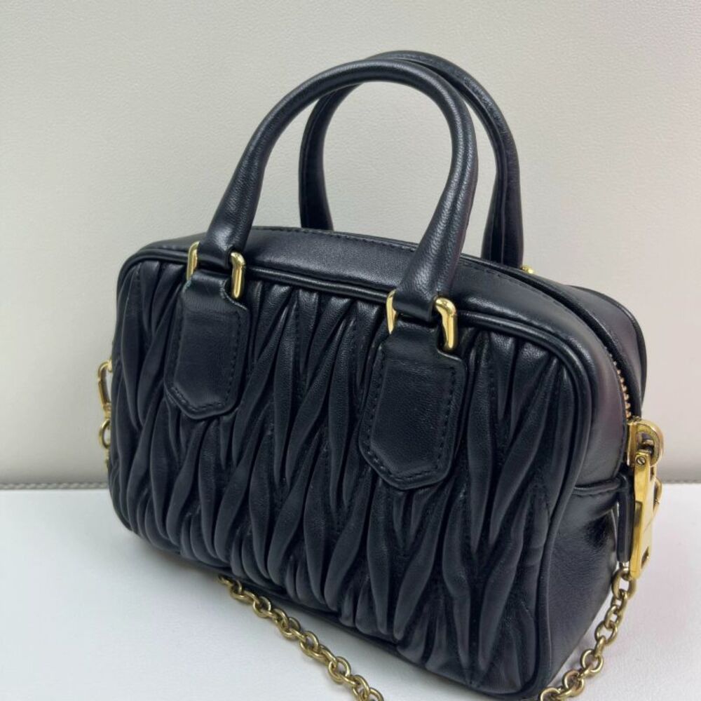 Miu Miu Women Pre-Loved Bag Very Good Condition - Picture 5 of 9